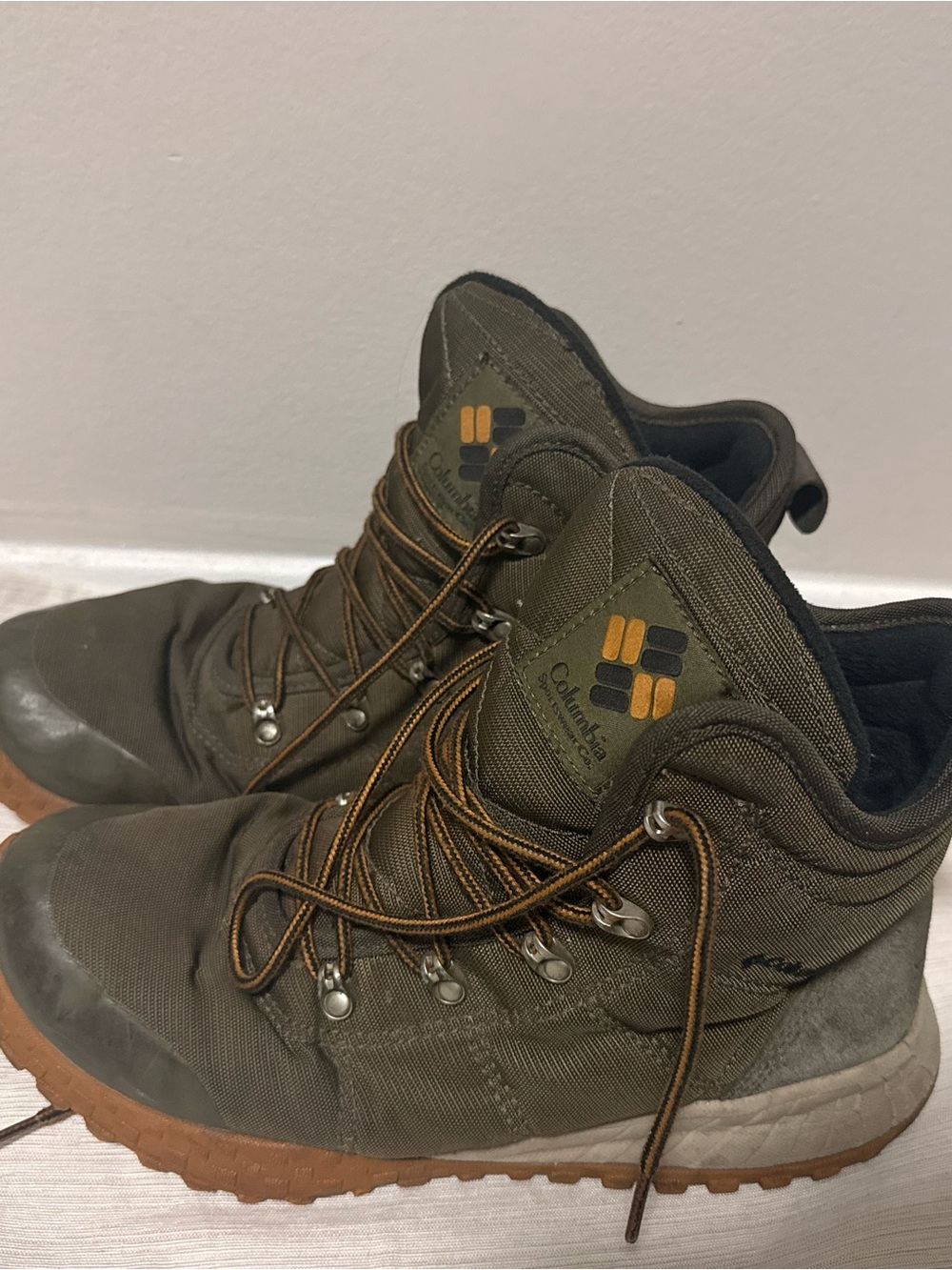 Columbia Men’s Olive Green and Brown Trail Boots